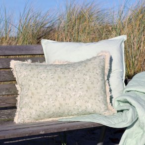Aix Pudebetr�k m. frynser og blomster 50x35