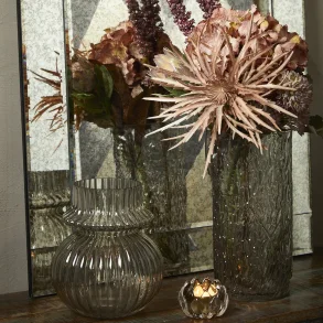 Glasvase m. riller gr�