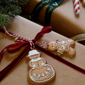 Velourb�nd p� tr�spole R�d