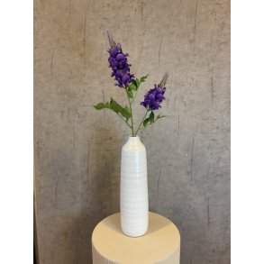 Lupin m�rk lilla 77 cm