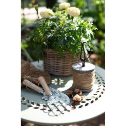 Spole m. jutesnor og saks